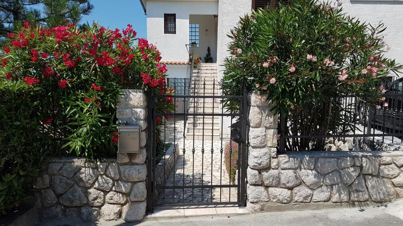 Apartments Gorana Crikvenica Exterior photo